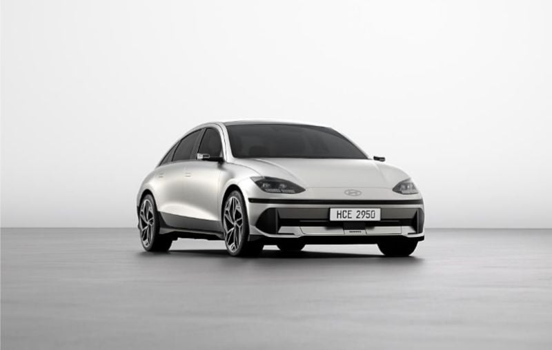 Hyundai Ioniq 6. 