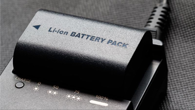 Batterie au lithium-ion.
