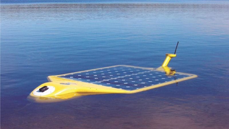 Véhicule autonome sous-marin alimenté par énergie solaire.